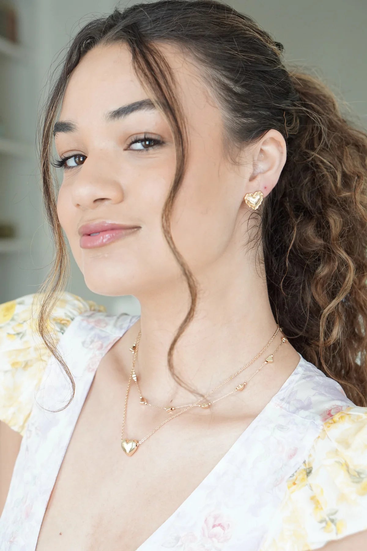Tatum Heart Necklace in Shiny Gold
