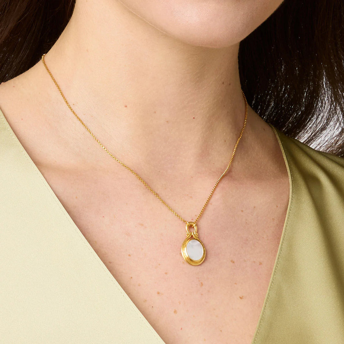 Saratoga Delicate Necklace Mother of Pearl
