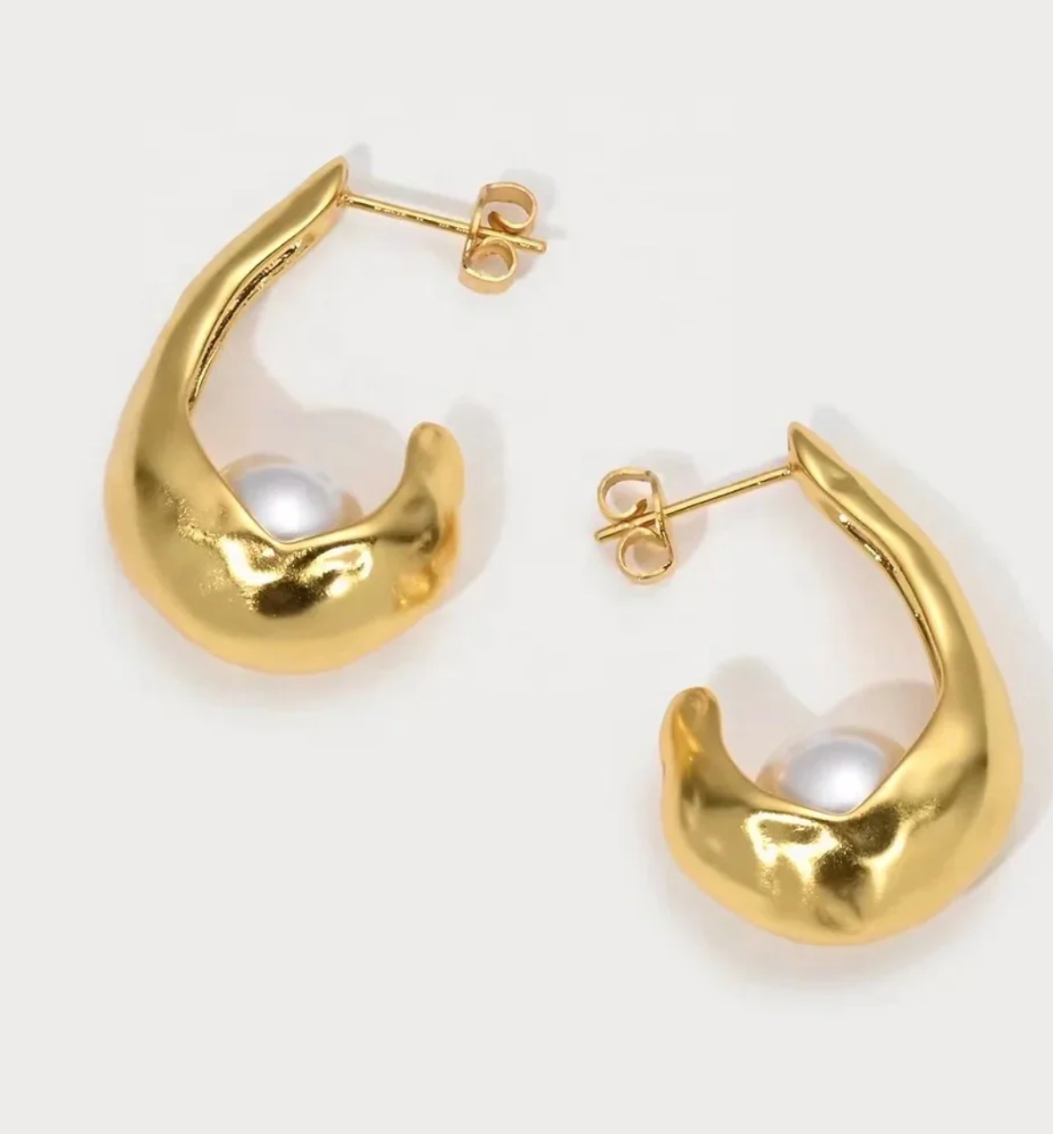 Alani Pearl Hoop