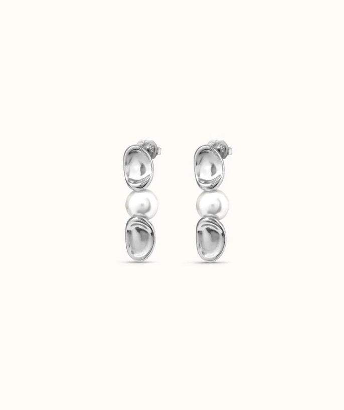 SILVER EARRING LEGEND