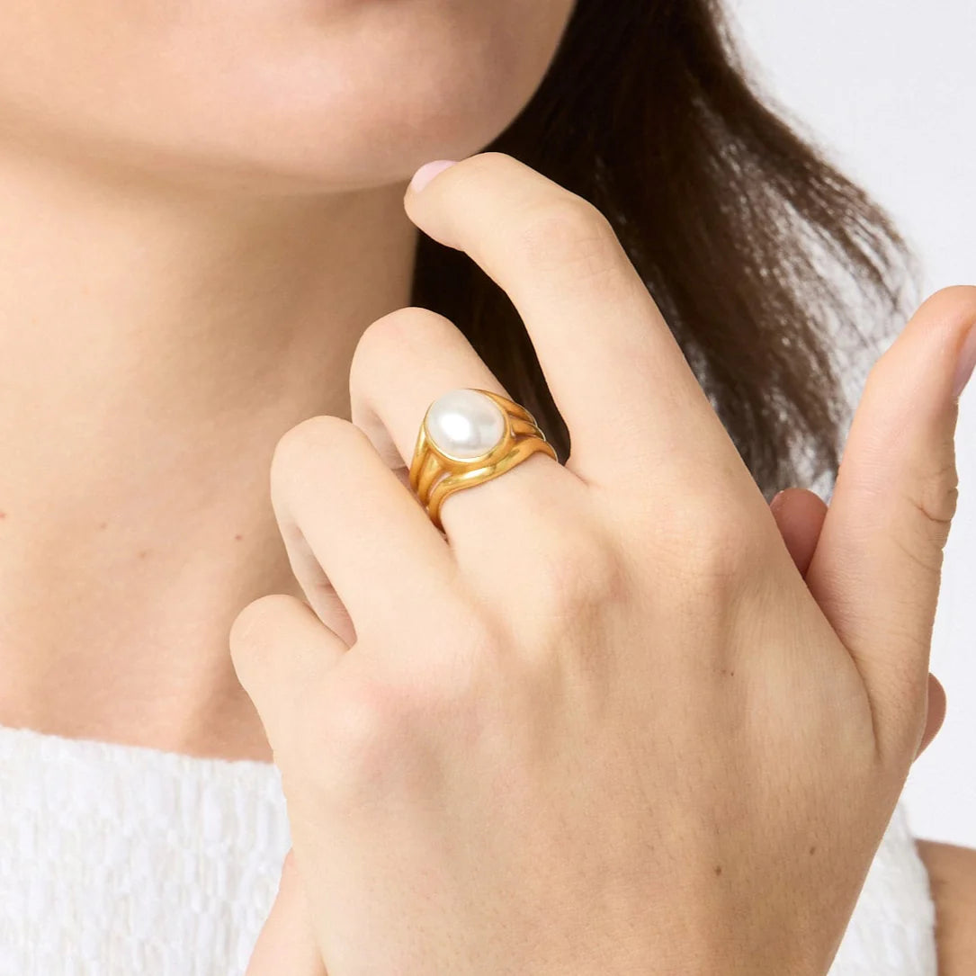 Wave Stone Ring Pearl