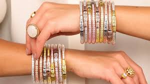 THREE QUEENS ALL WEATHER BANGLE-CRYSTAL CLEAR-SMALL