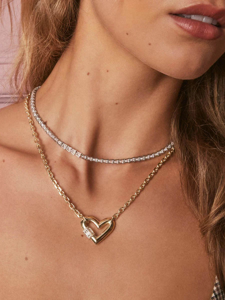 EMERY HEART SHORT PENDANT NECKLACE SILVER WHITE CZ