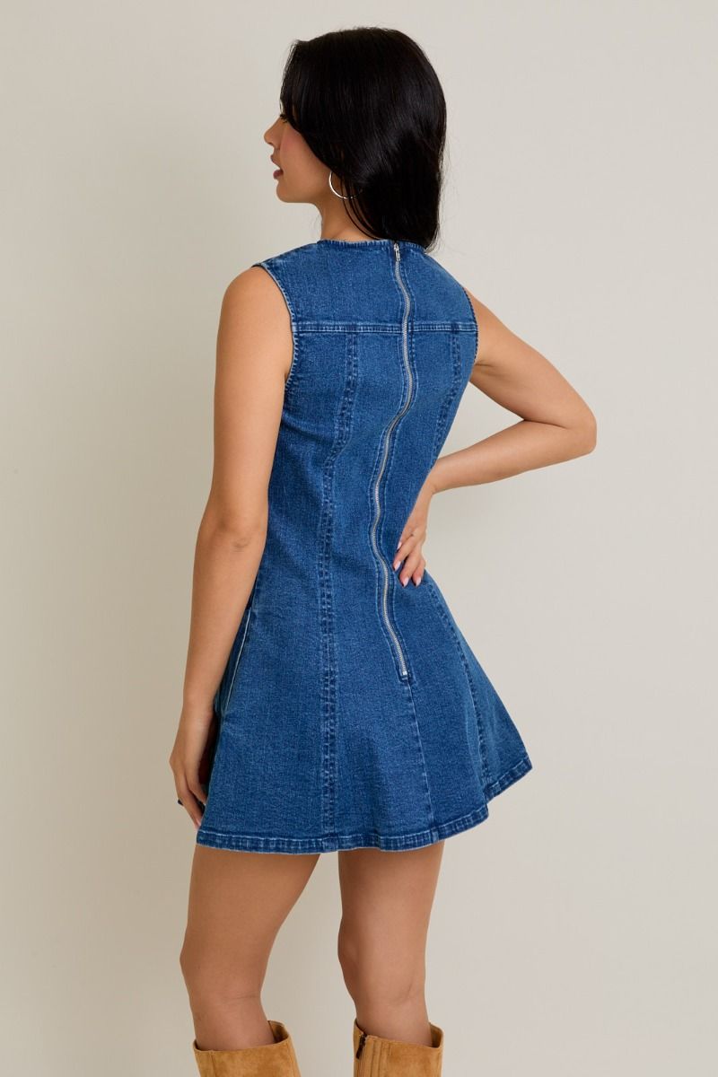 ROUND NECK SLEEVELESS DENIM DRESS