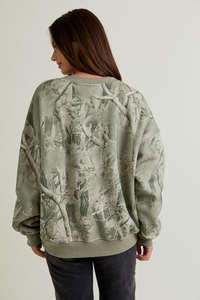 TREE CAMO PRINTED SWEATSHIRT