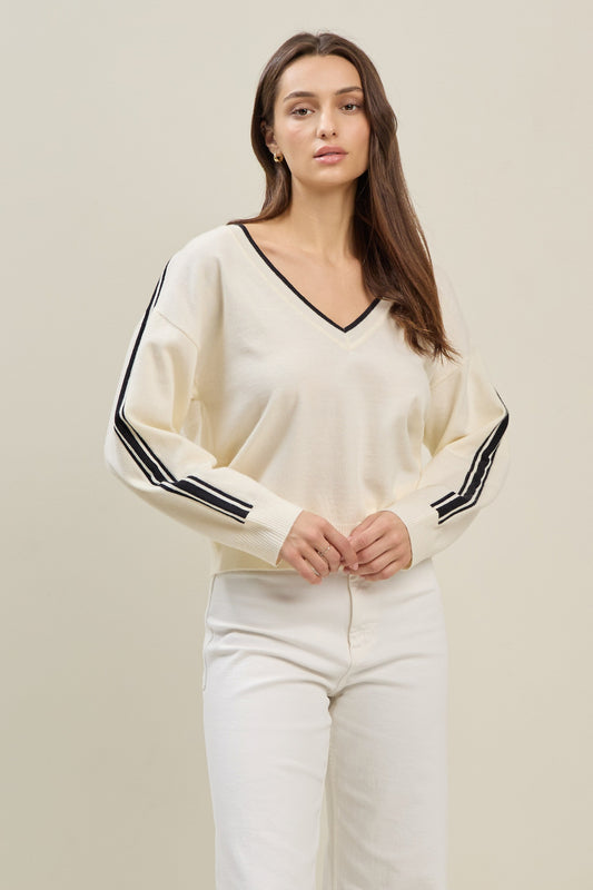 V-NECK SWEATER TOP WITH STRIPE ON SHOULDER