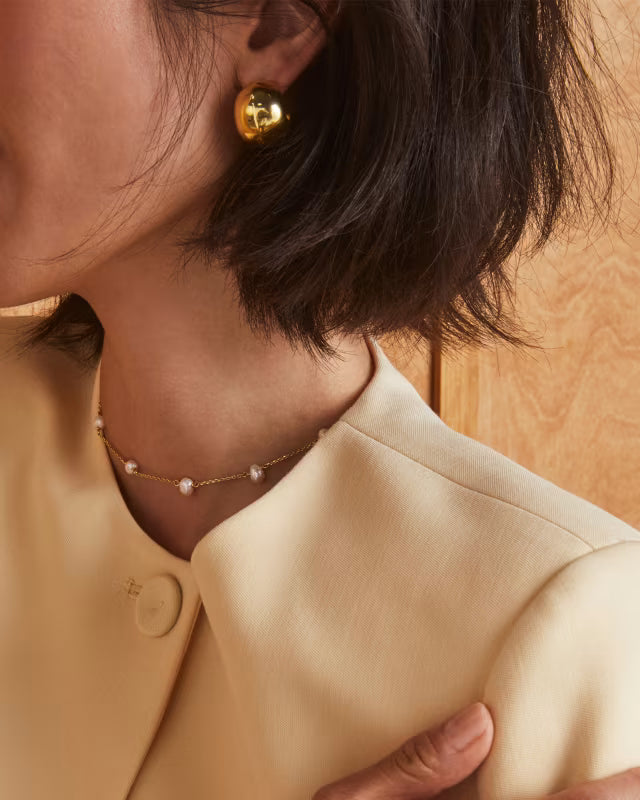 KAITLIN HOOP EARRINGS GOLD