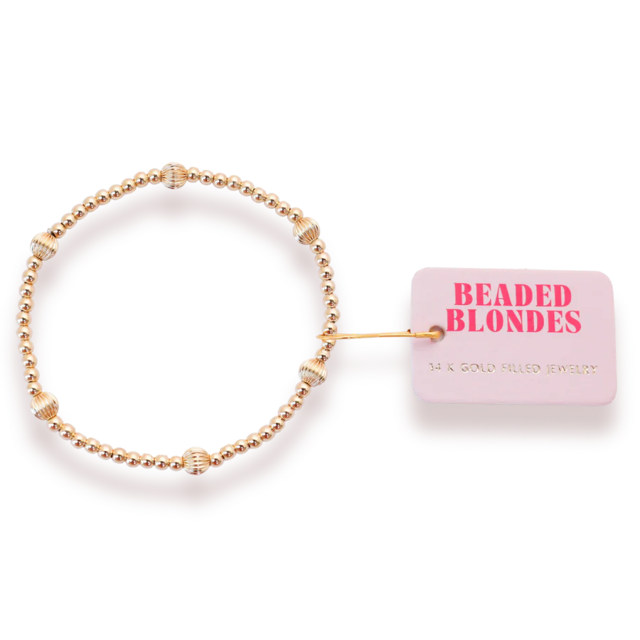 Claire Bracelet in Gold