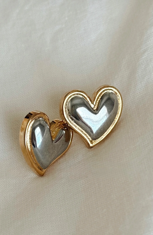 BITSY TWO TONED STUDS