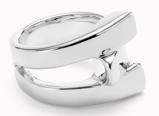 metal alloy ring plated in sterling silver 18