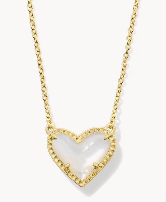 ARI HEART SHORT PENDANT NECKLACE RHO IVY MOP