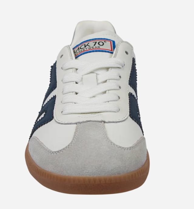 Back 70 Cloud Navy