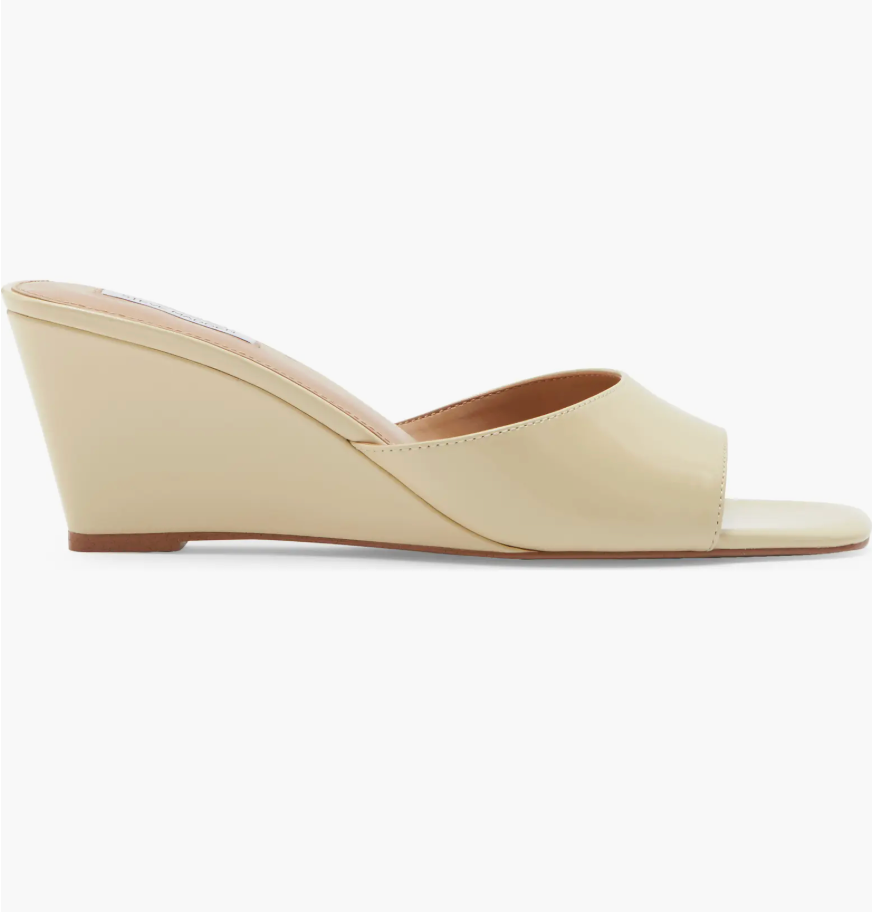 SELESTE FOOTWEAR