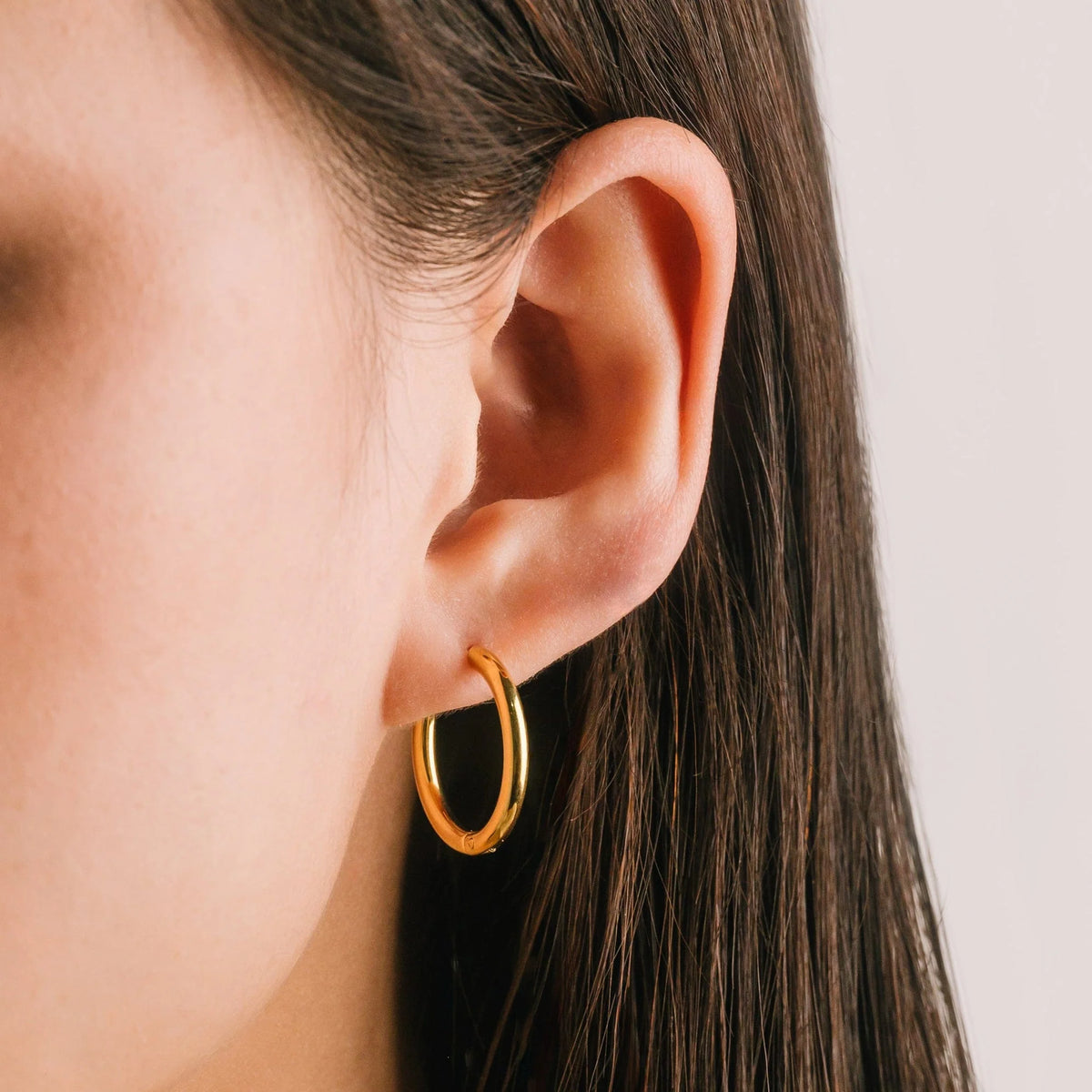 Tube 20mm Hoop Earrings - Gold