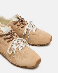 AZIEL FOOTWEAR