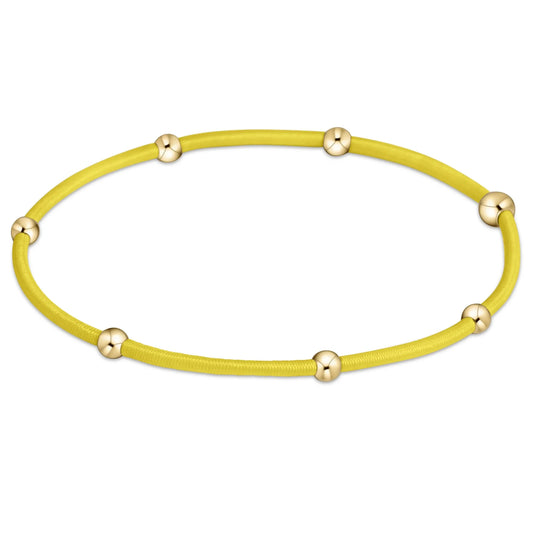 "e"ssentials Yellow