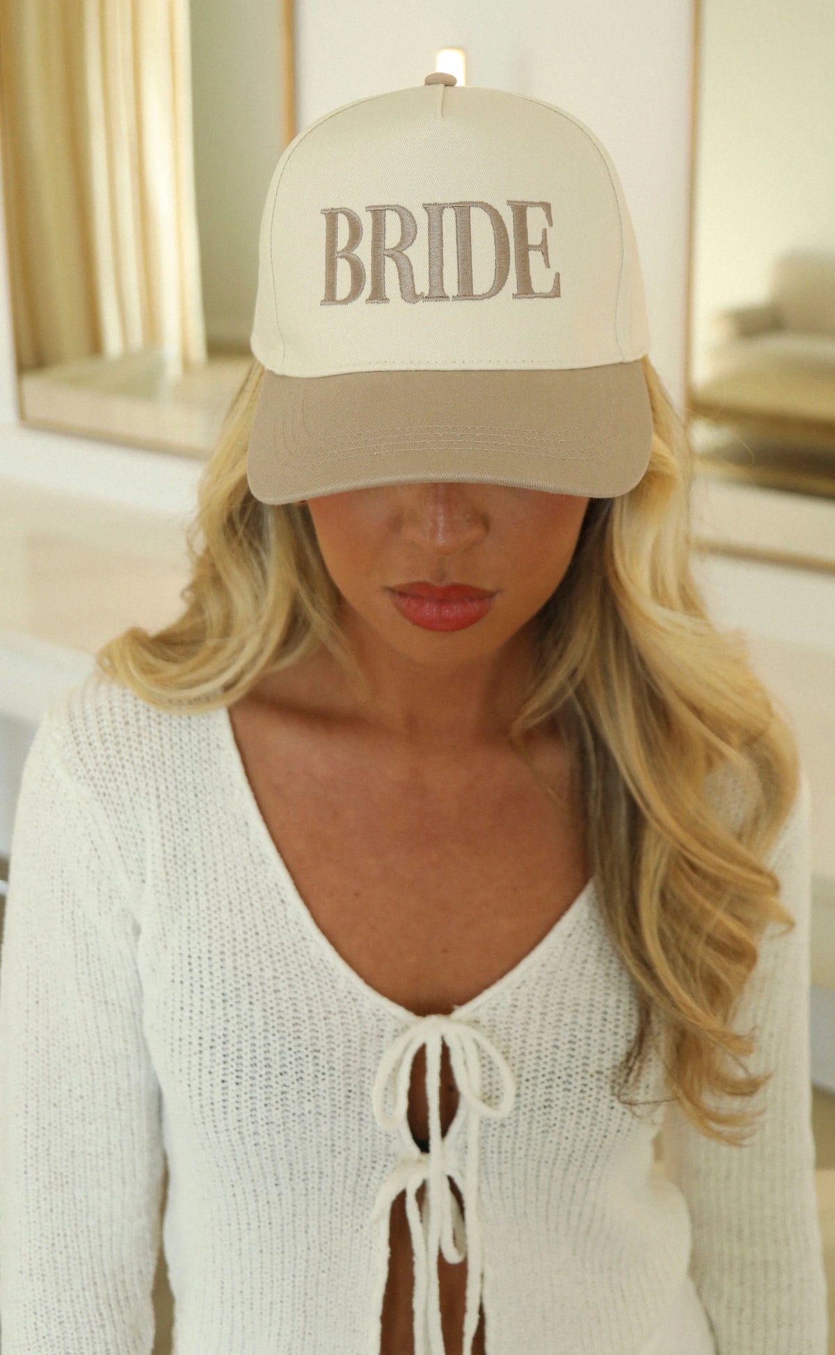 BRIDE TWO TONE TRUCKER