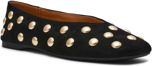 KARMA FOOTWEAR