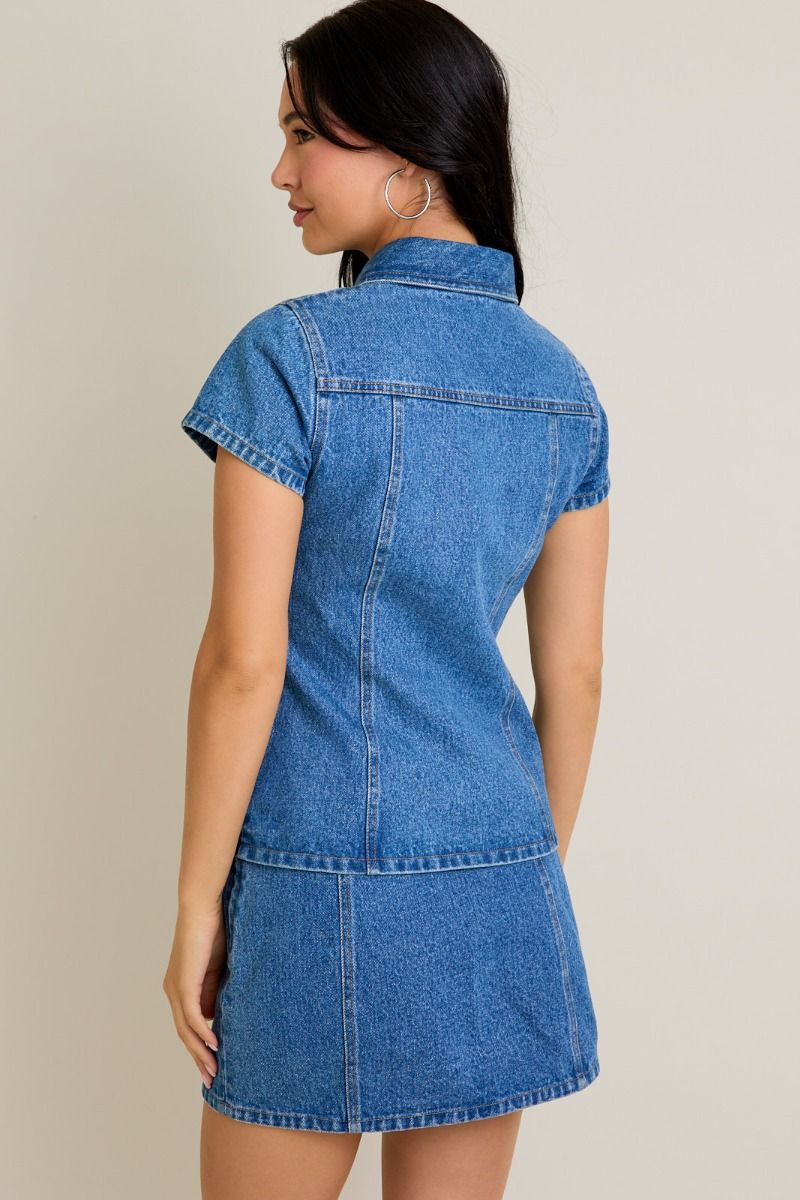 SHORT SLEEVE BUTTON FRONT DENIM TOP
